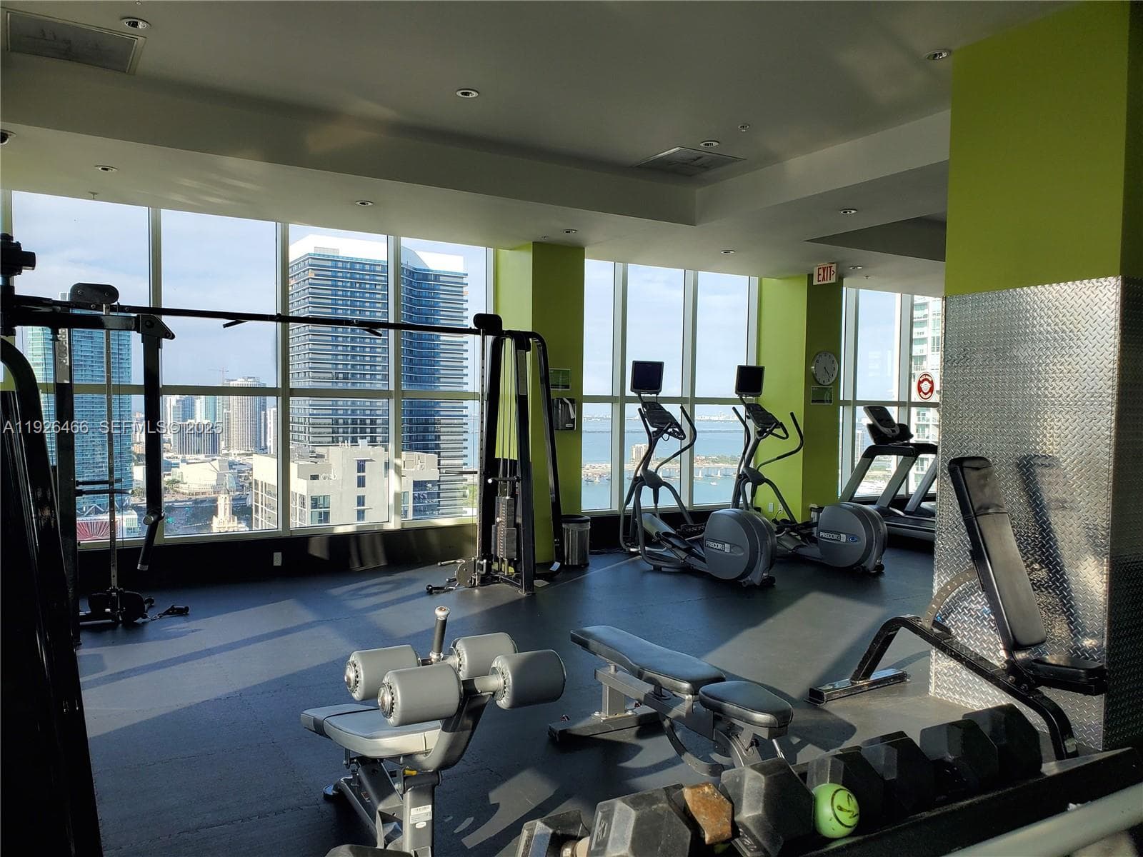 Loft Downtown II · #1907 in Miami - Photo 13