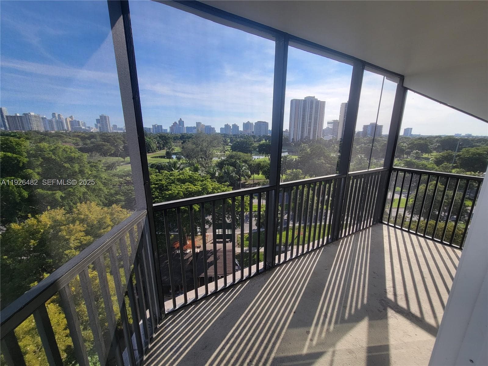 BRAVURA I CONDO · #811 in Aventura - Photo 17