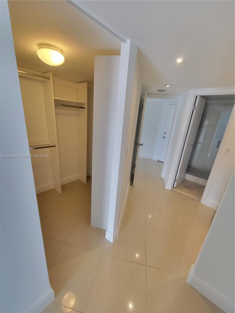 walk-in closet