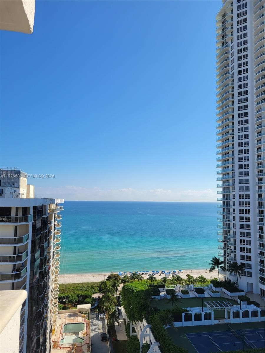 Florida Towers Condo · #1802 in Miami Beach - Photo 7