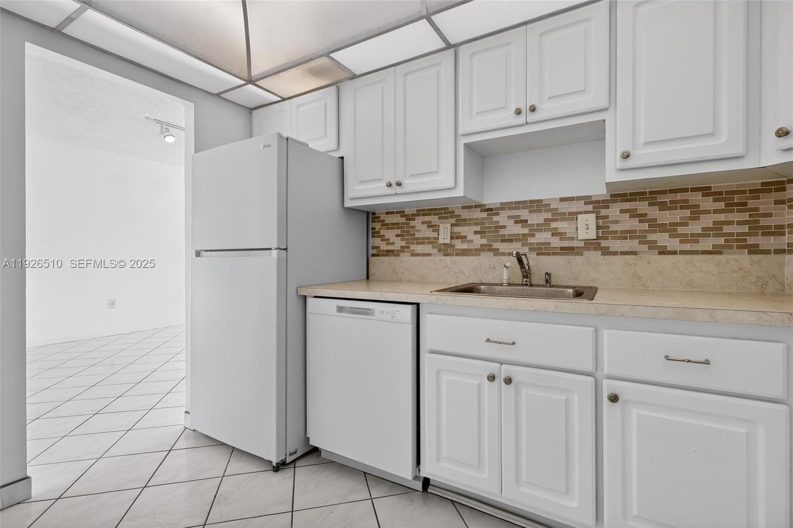 ARLEN HOUSE CONDOUNIT · #202 in Sunny Isles Beach - Photo 9