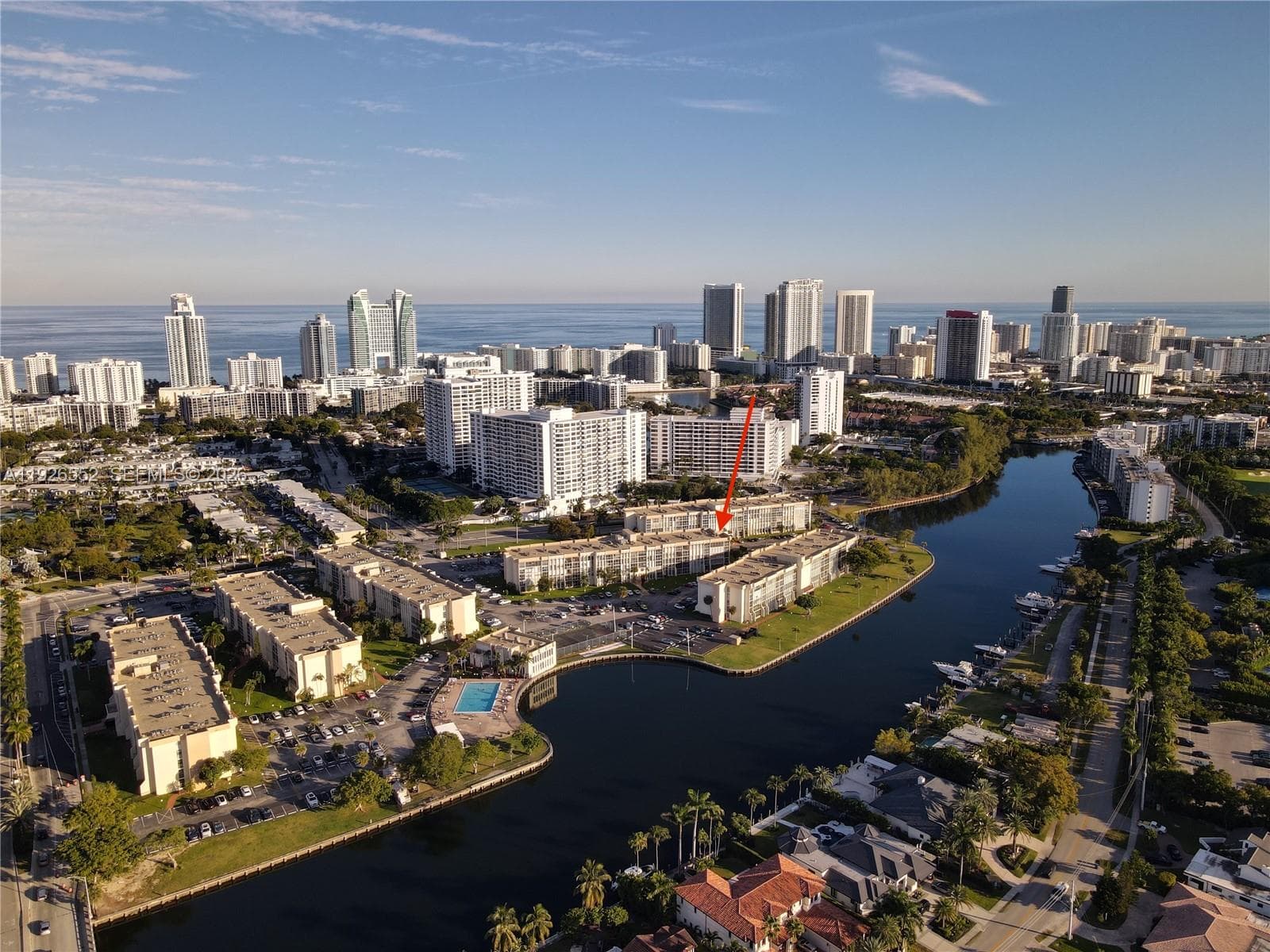 DESOTO PARK CONDO · #110 in Hallandale Beach - Photo 3