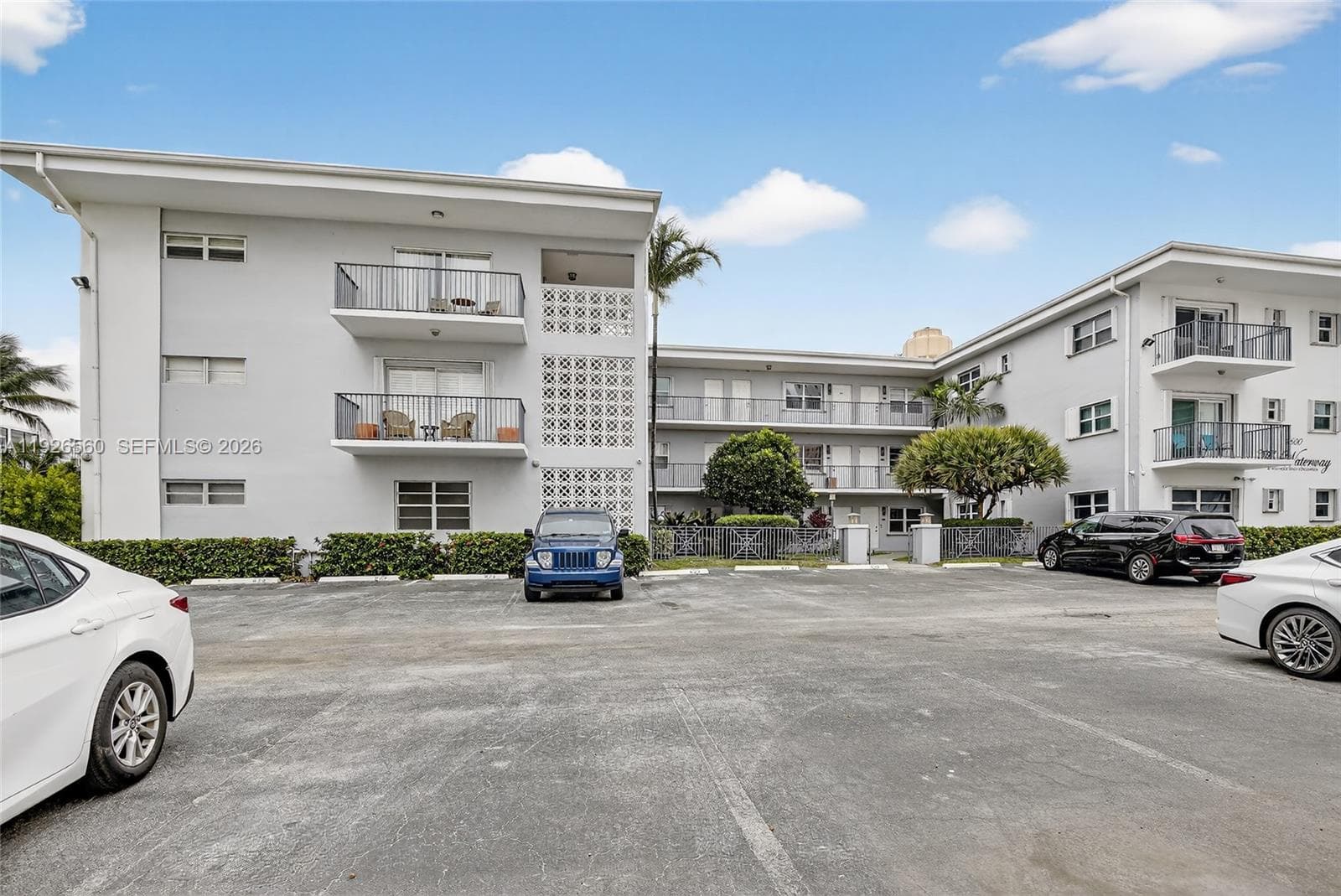 Waterway Condo · #S315 in Hollywood - Photo 42
