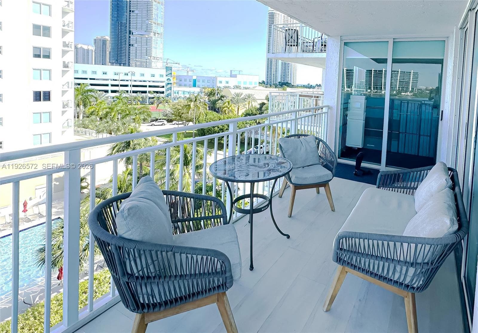 LE MONTCALM CONDO · #603 in Sunny Isles Beach - Photo 6