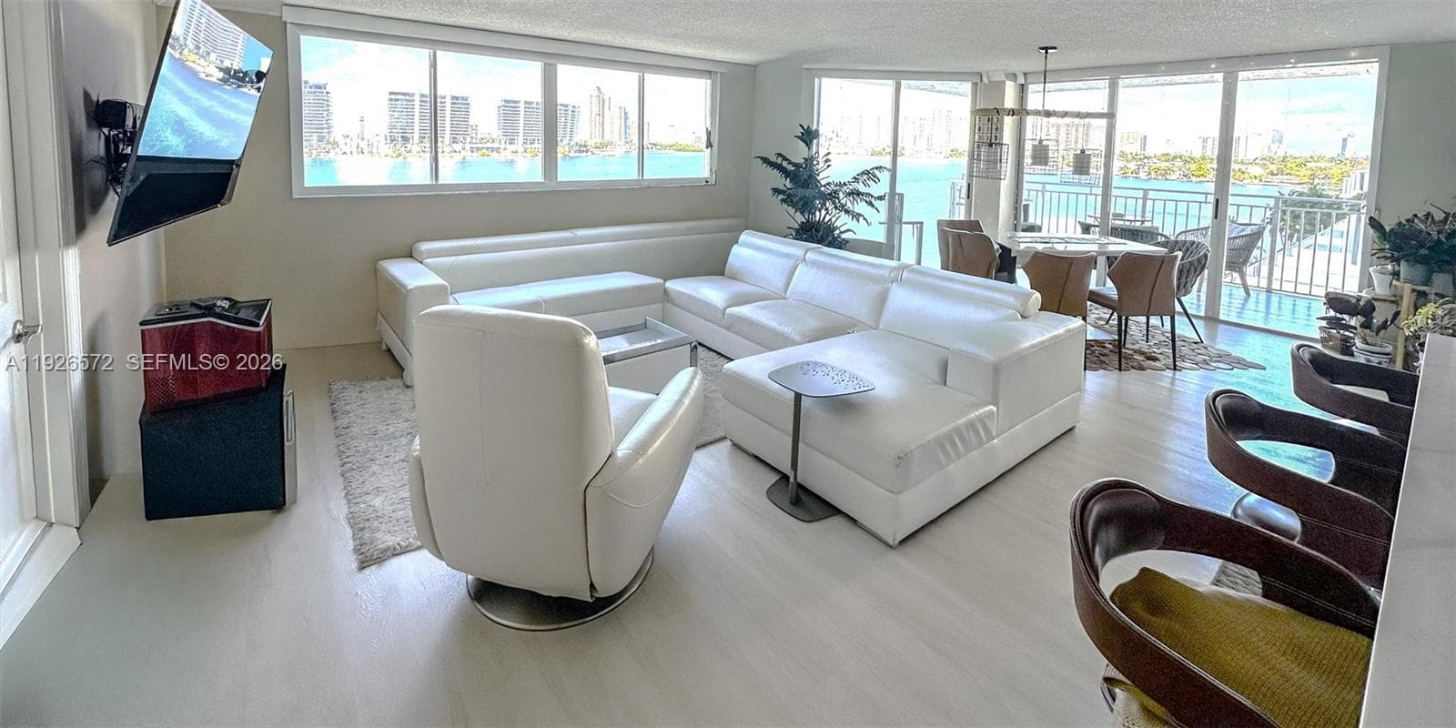 LE MONTCALM CONDO · #603 in Sunny Isles Beach - Photo 3