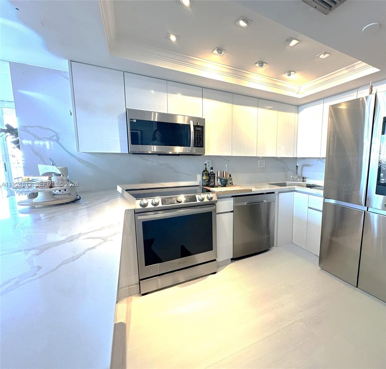LE MONTCALM CONDO · #603 in Sunny Isles Beach - Photo 9