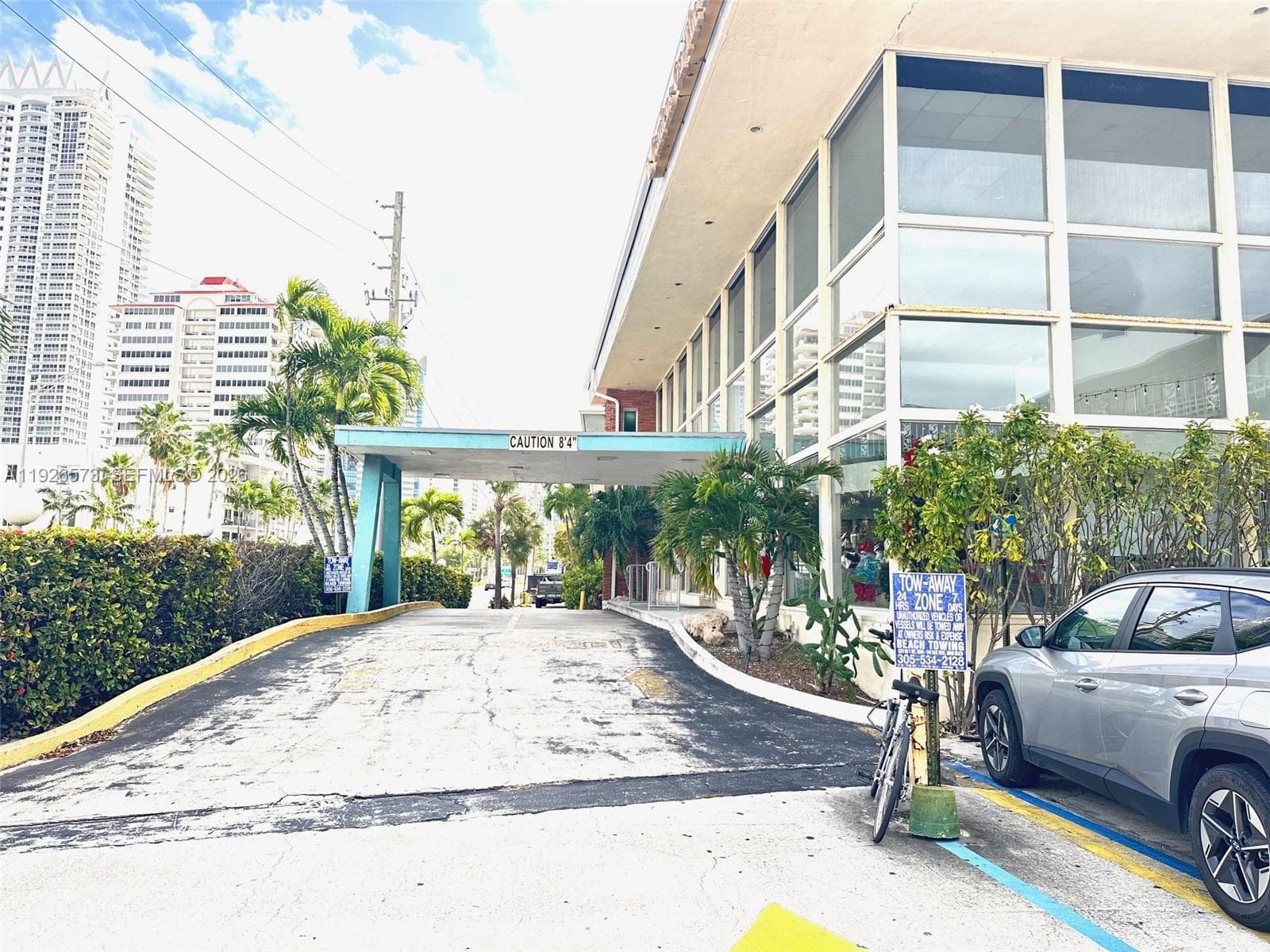 AMD PL OF 2ND OCEAN FRONT · #135 in Miami Beach - Photo 17