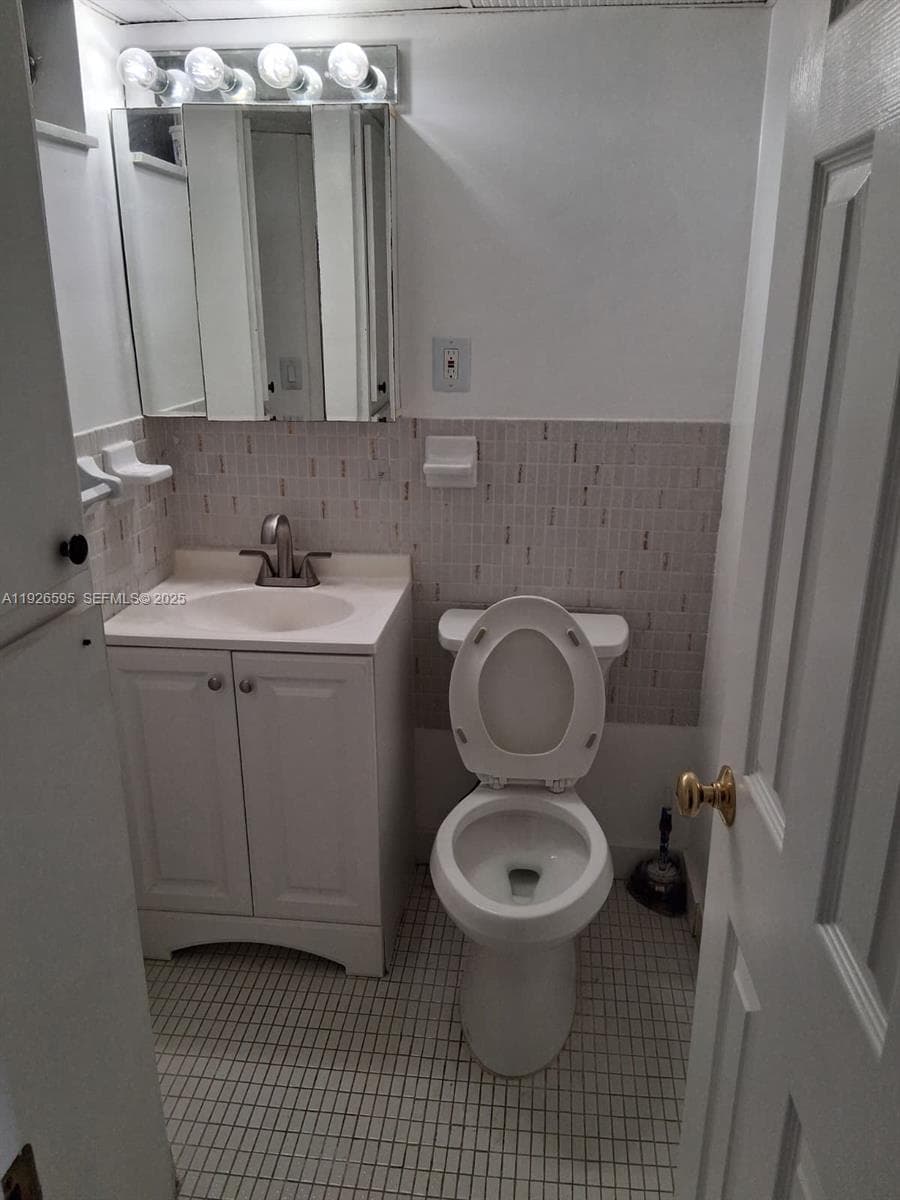 Point East · #L302 in Aventura - Photo 8