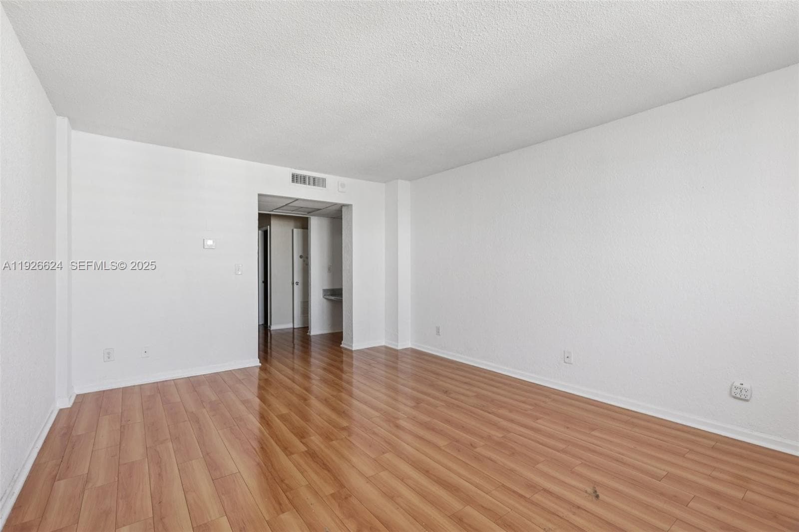 OCEANVIEW BUILDING A COND · #1602 in Sunny Isles Beach - Photo 32