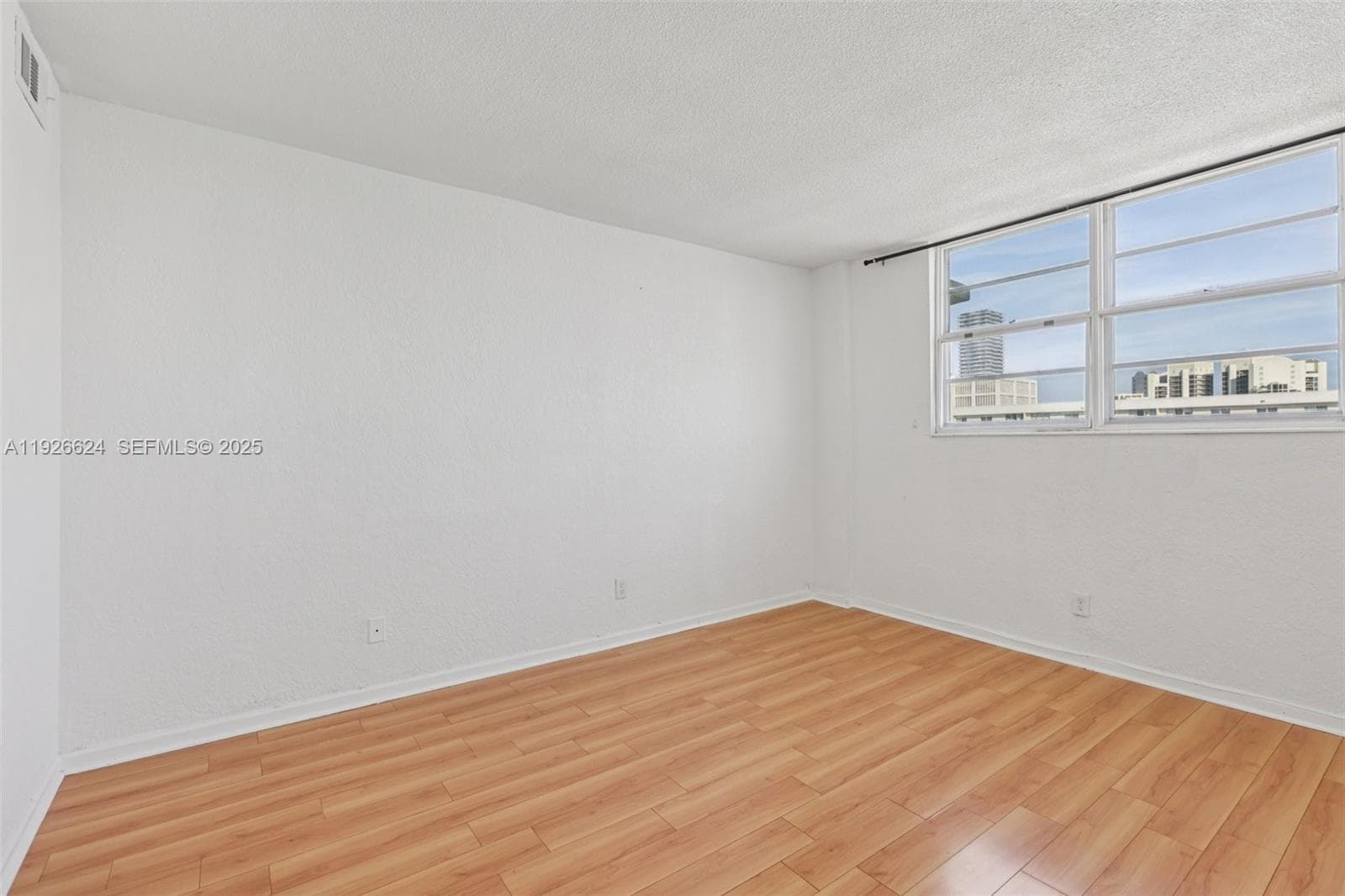 OCEANVIEW BUILDING A COND · #1602 in Sunny Isles Beach - Photo 18