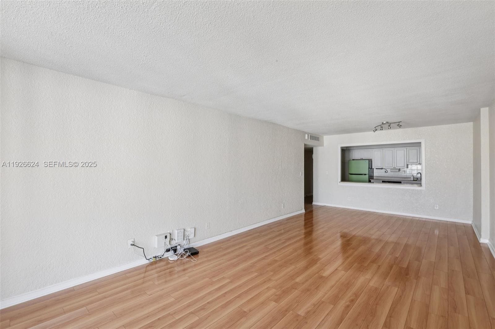 OCEANVIEW BUILDING A COND · #1602 in Sunny Isles Beach - Photo 8