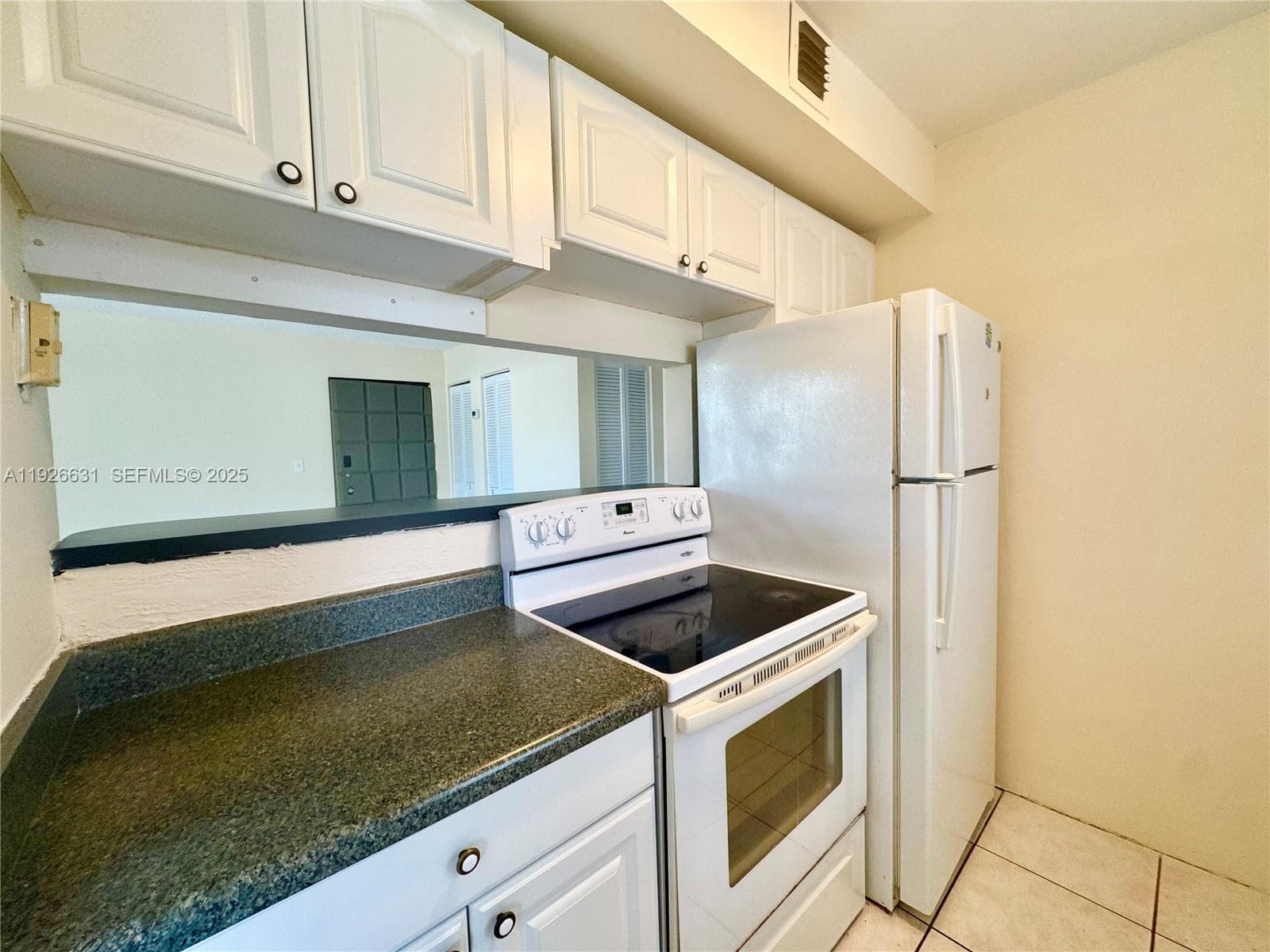 PINE TOWER CONDO · #201 in North Miami Beach - Photo 12