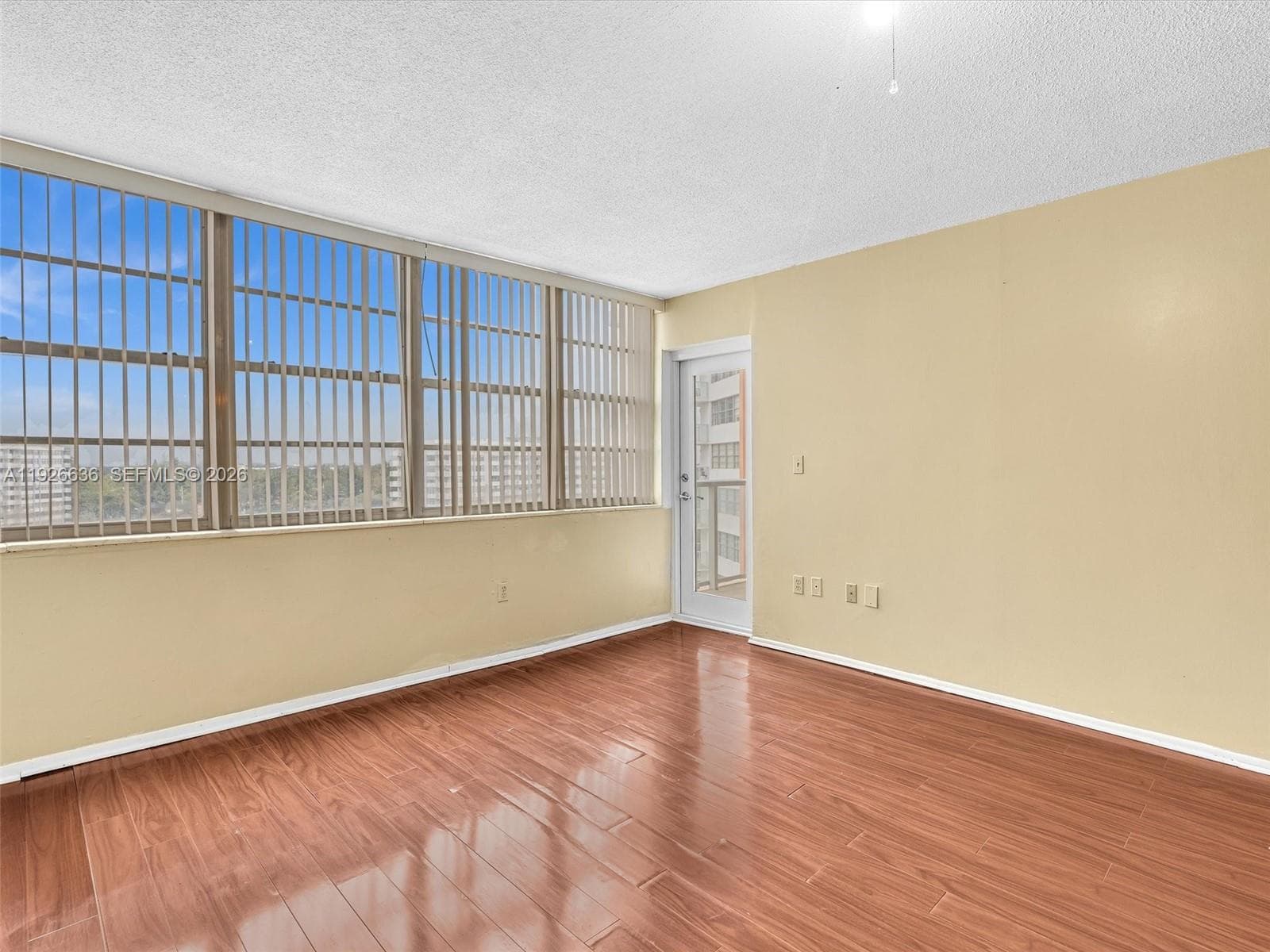 BUCKLEY TOWERS · #813W in Miami - Photo 26