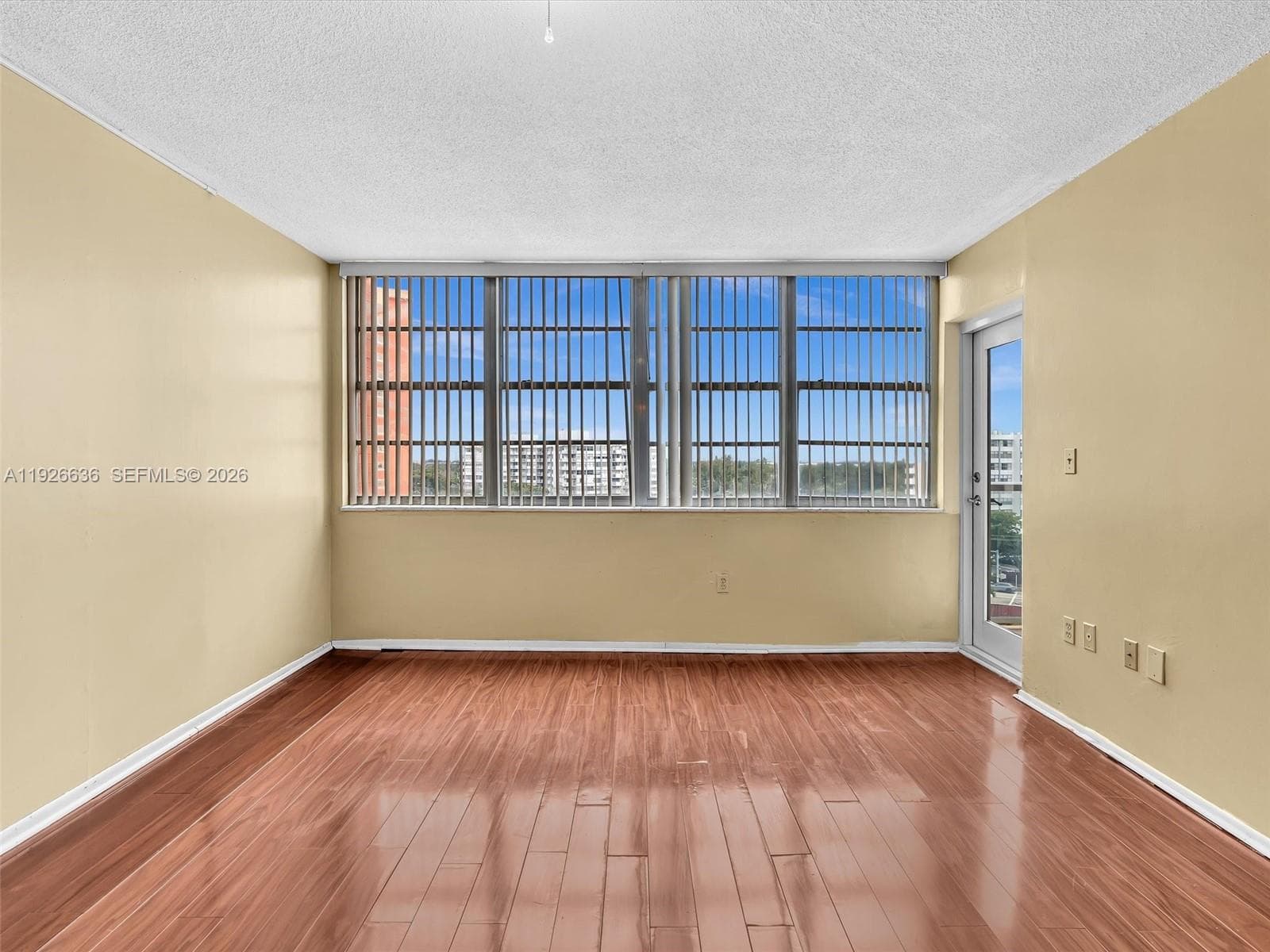 BUCKLEY TOWERS · #813W in Miami - Photo 25