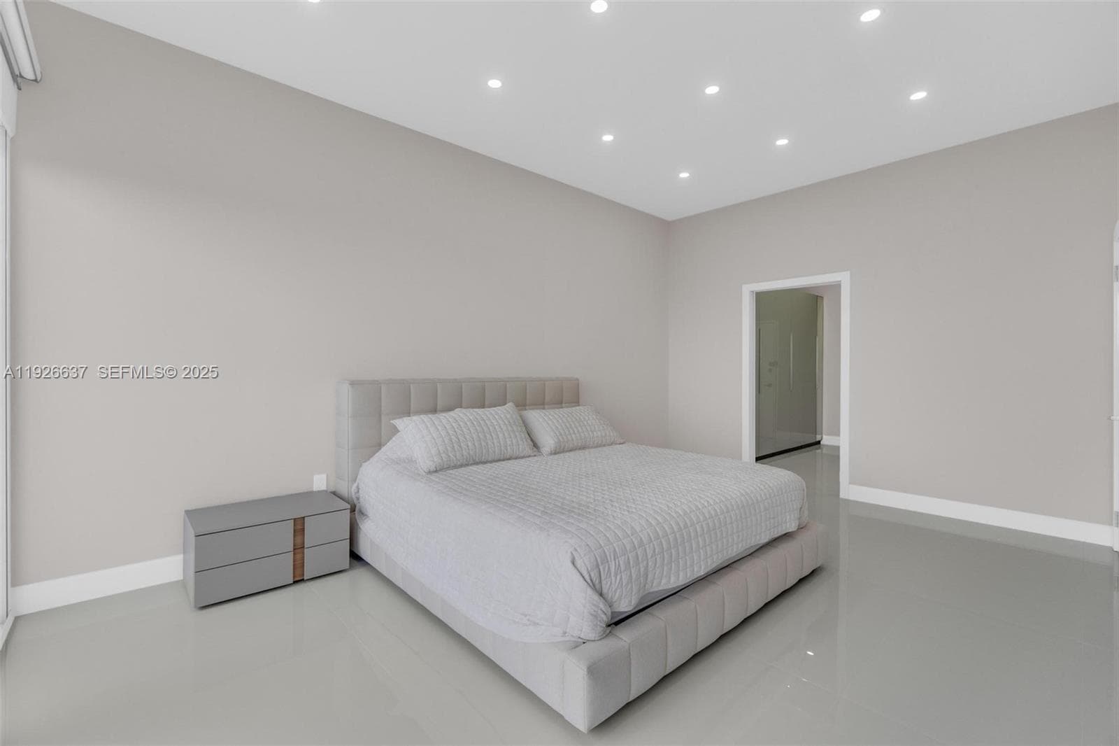DEL PRADO MARINA · #PH04 in Aventura - Photo 14