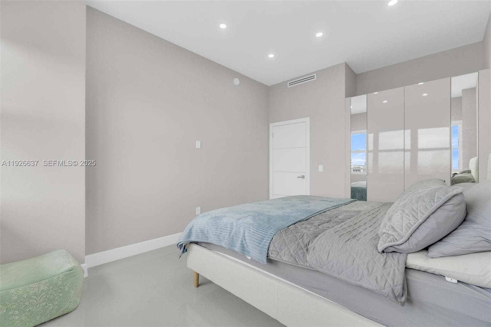 DEL PRADO MARINA · #PH04 in Aventura - Photo 18