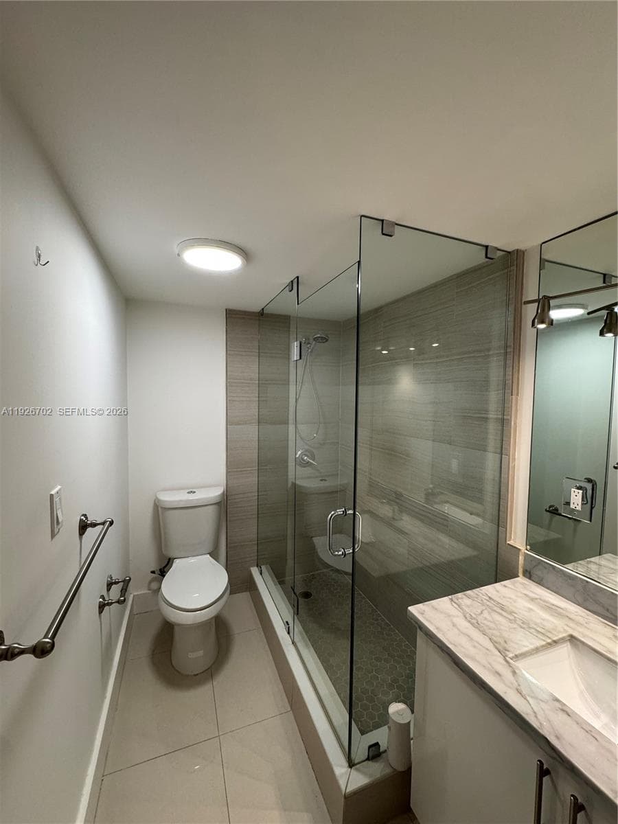 PLAZA OF AMERICAS CONDO P · #226 in Sunny Isles Beach - Photo 7