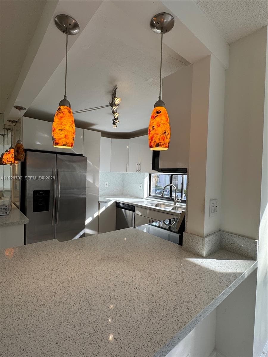PLAZA OF AMERICAS CONDO P · #226 in Sunny Isles Beach - Photo 14