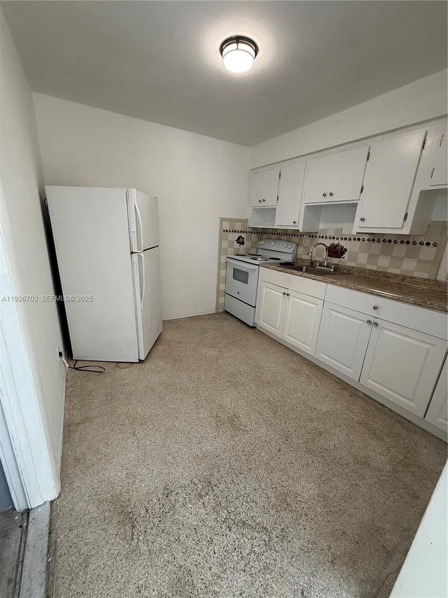 MELROSE MANOR · #209 in Fort Lauderdale - Photo 3
