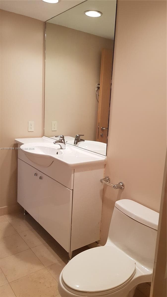 BEACH CLUB CONDO · #1405 in Hallandale Beach - Photo 26