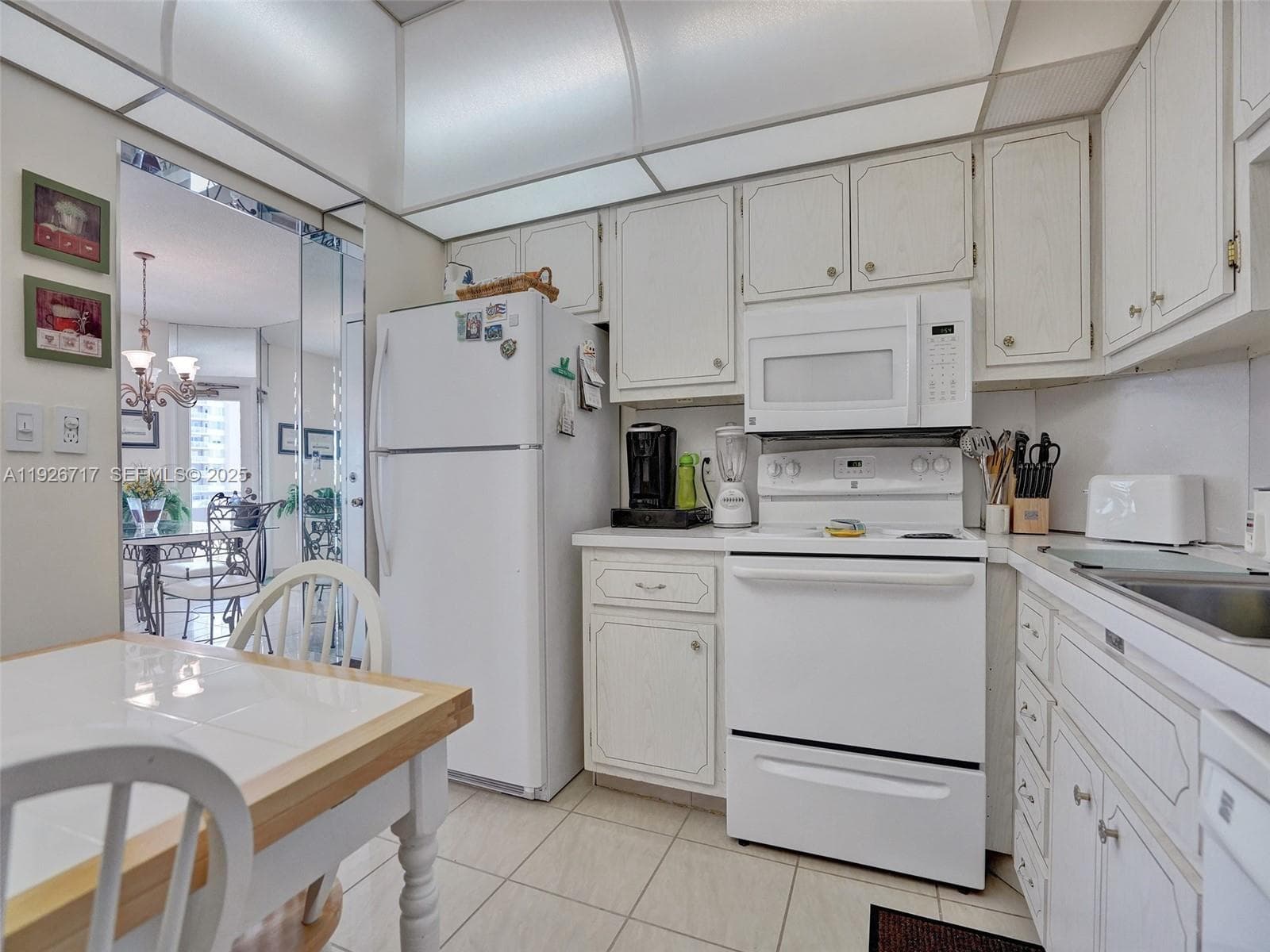 HEMISPHERES CONDO · #3P in Hallandale Beach - Photo 17