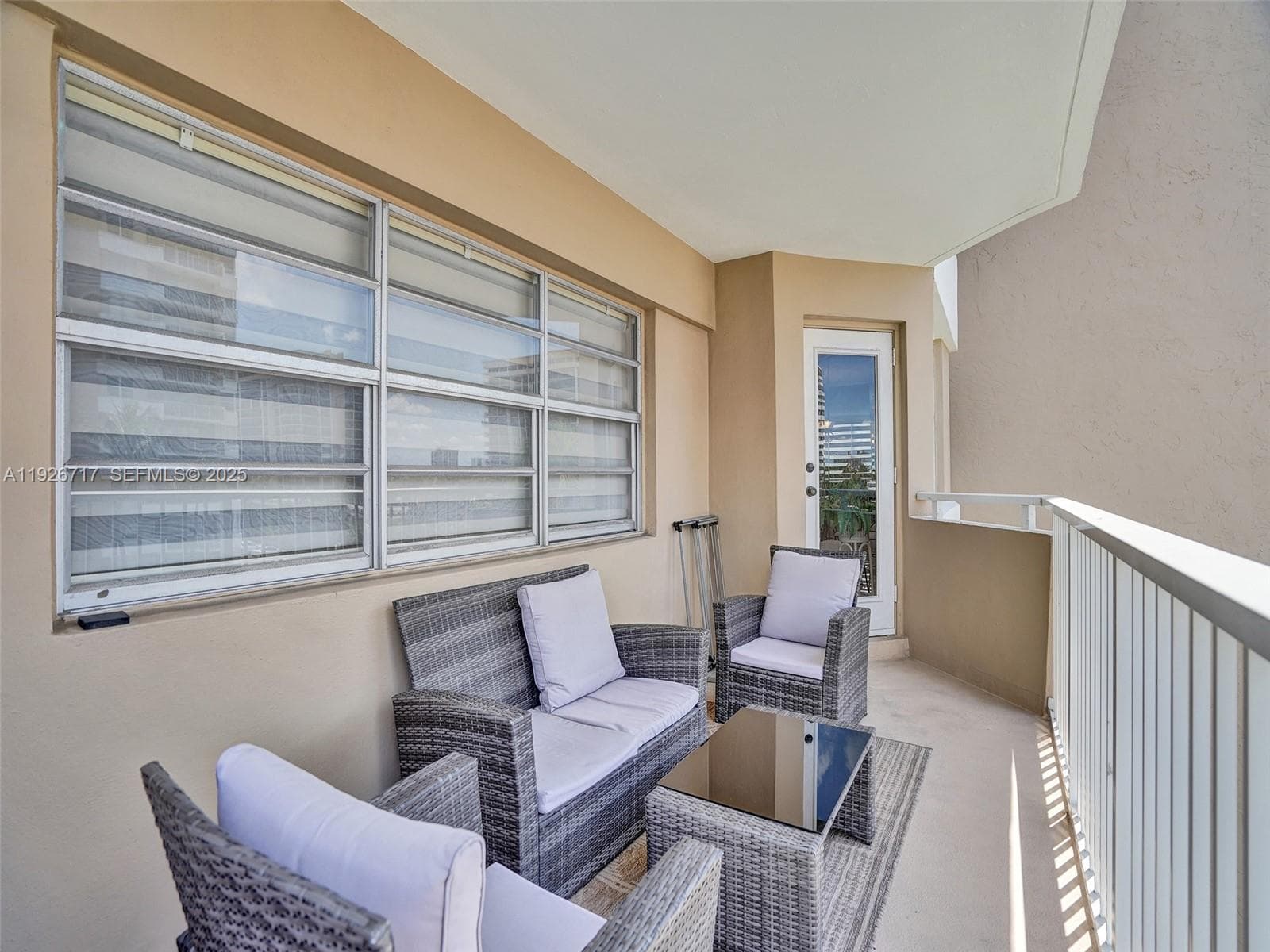 HEMISPHERES CONDO · #3P in Hallandale Beach - Photo 9