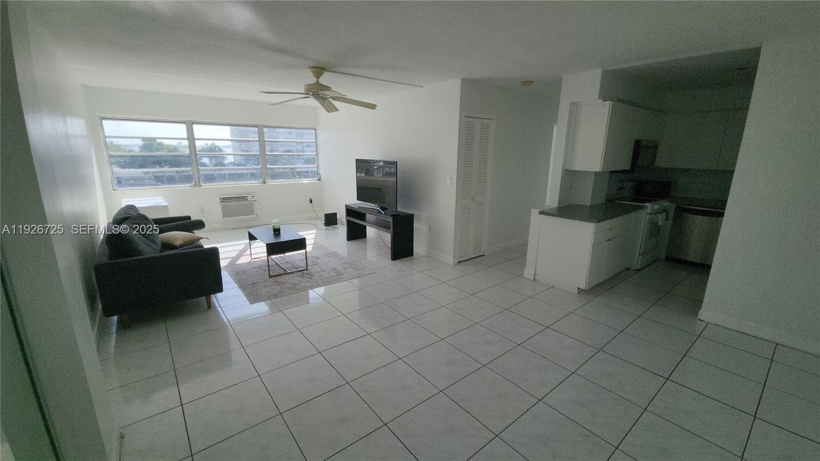 KINGS POINT IMPERIAL COND · #411 in Sunny Isles Beach - Photo 2