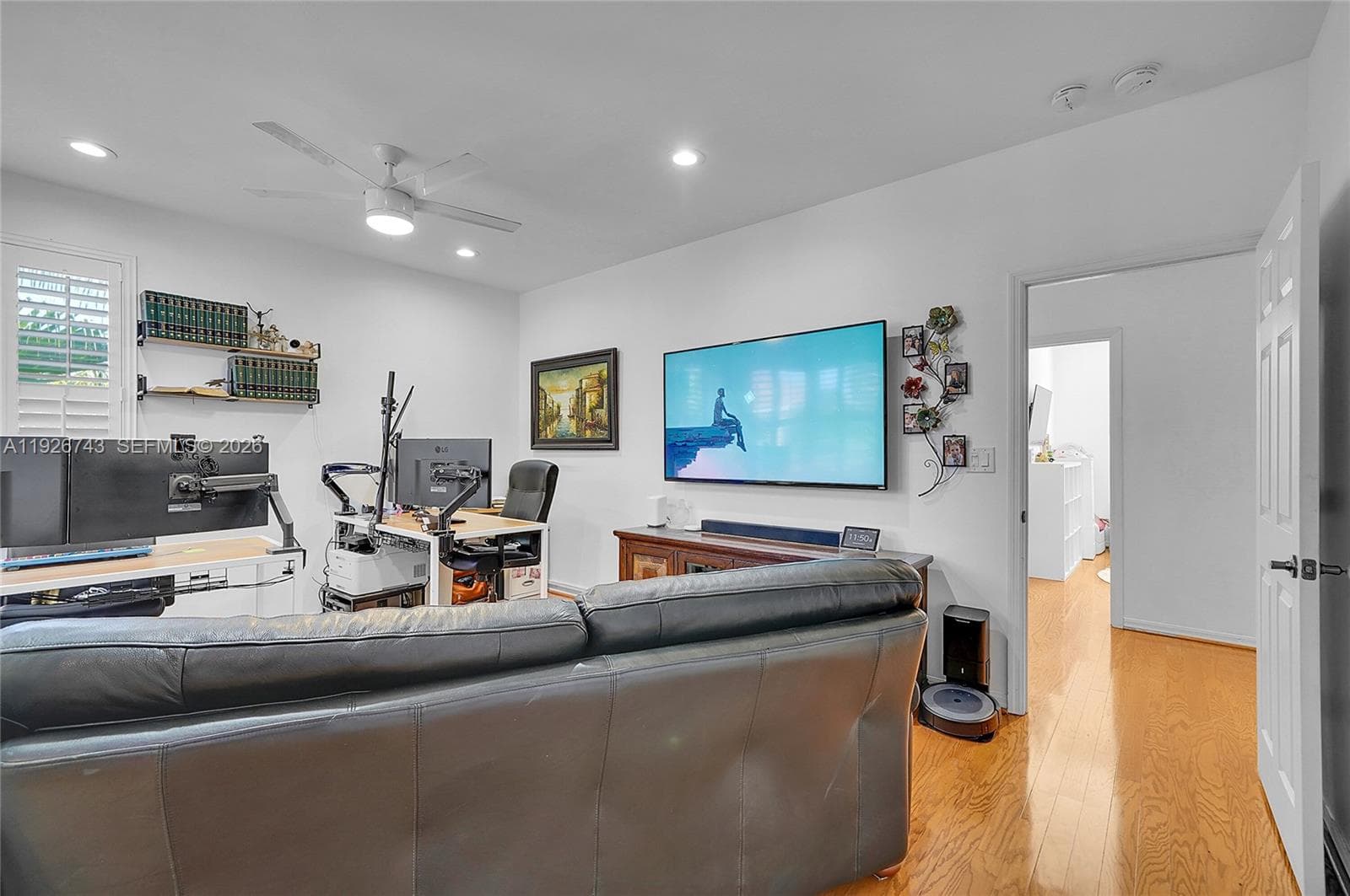 1135 Satinleaf St photo 10