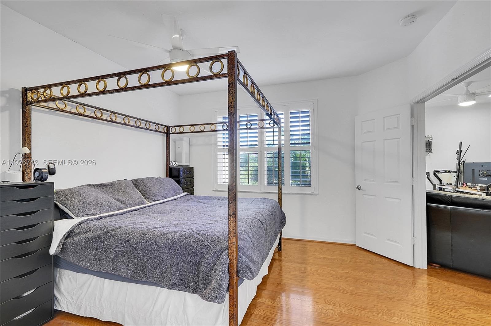 1135 Satinleaf St photo 11