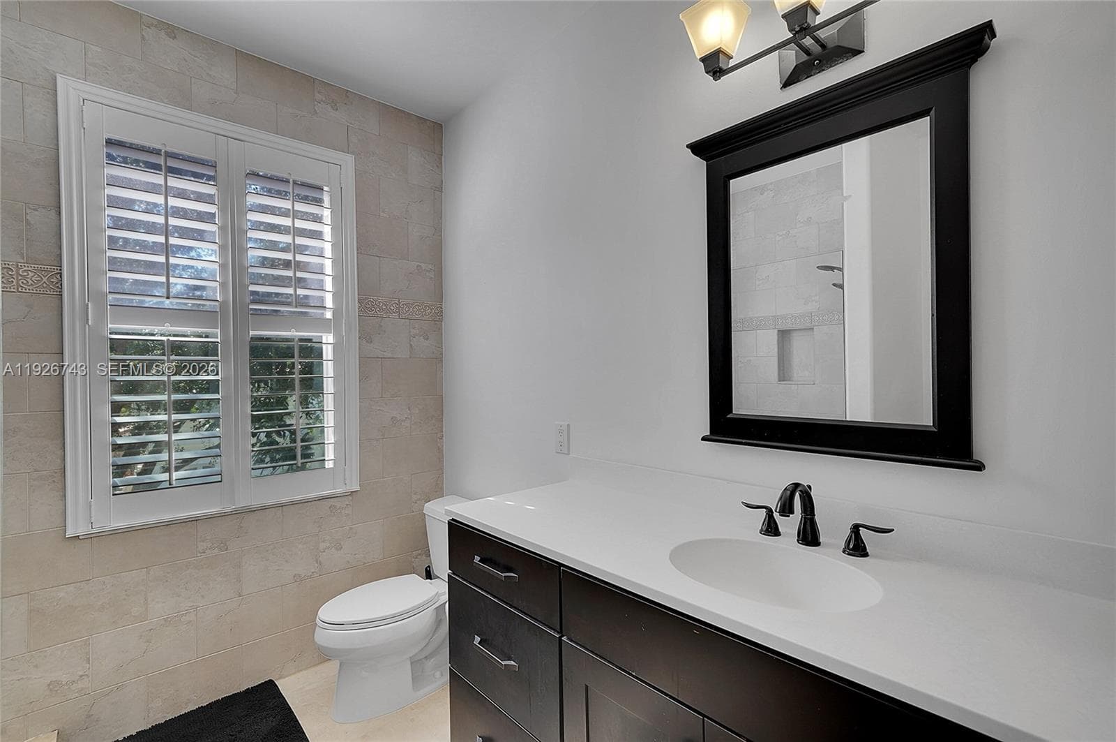 1135 Satinleaf St photo 44