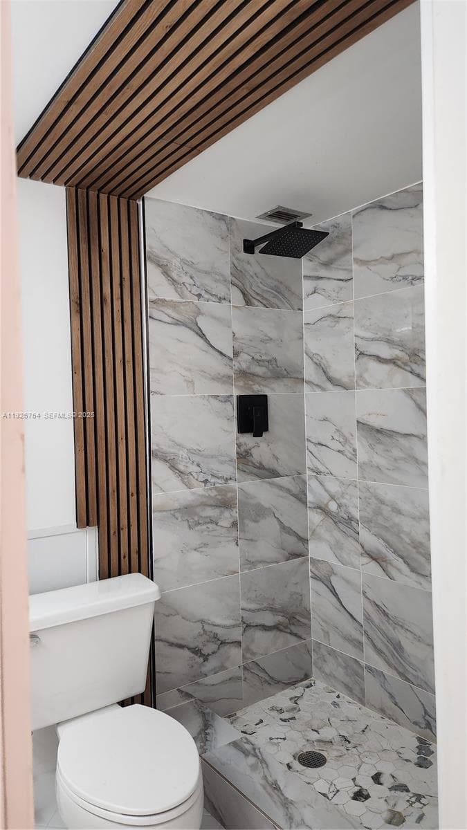 DEL PRADO MARINA · #1705 in Aventura - Photo 20