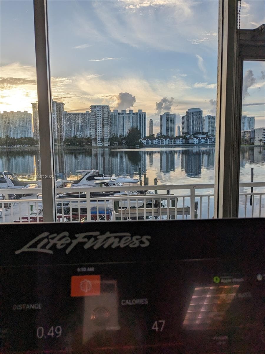DEL PRADO MARINA · #1705 in Aventura - Photo 33