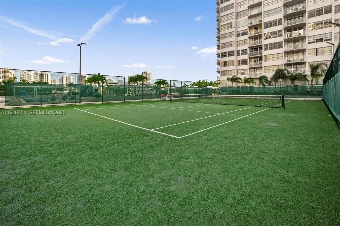 DEL PRADO MARINA · #1705 in Aventura - Photo 31