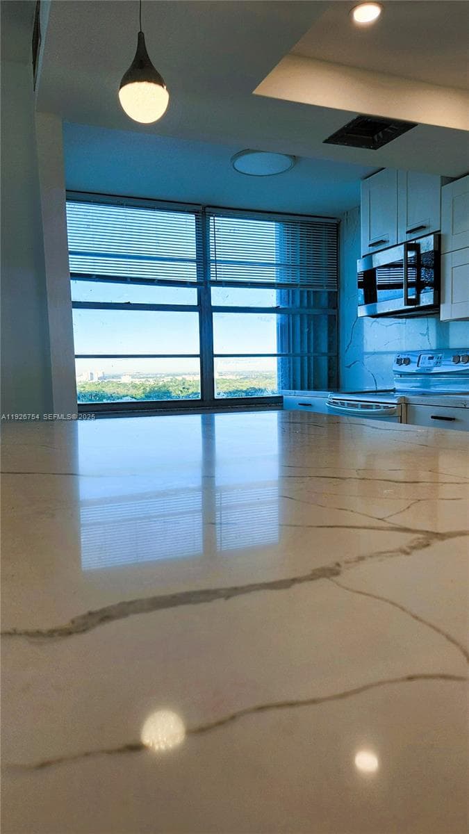 DEL PRADO MARINA · #1705 in Aventura - Photo 4
