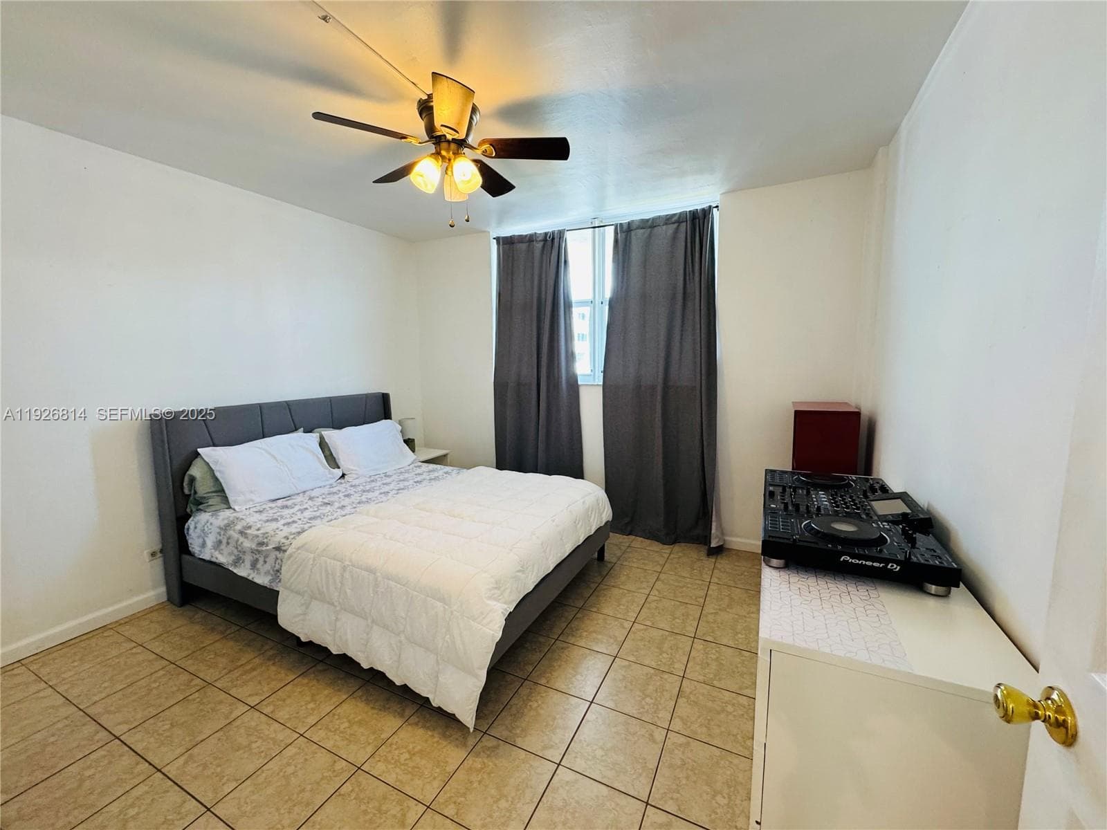 White House · #812 in North Miami Beach - Photo 23