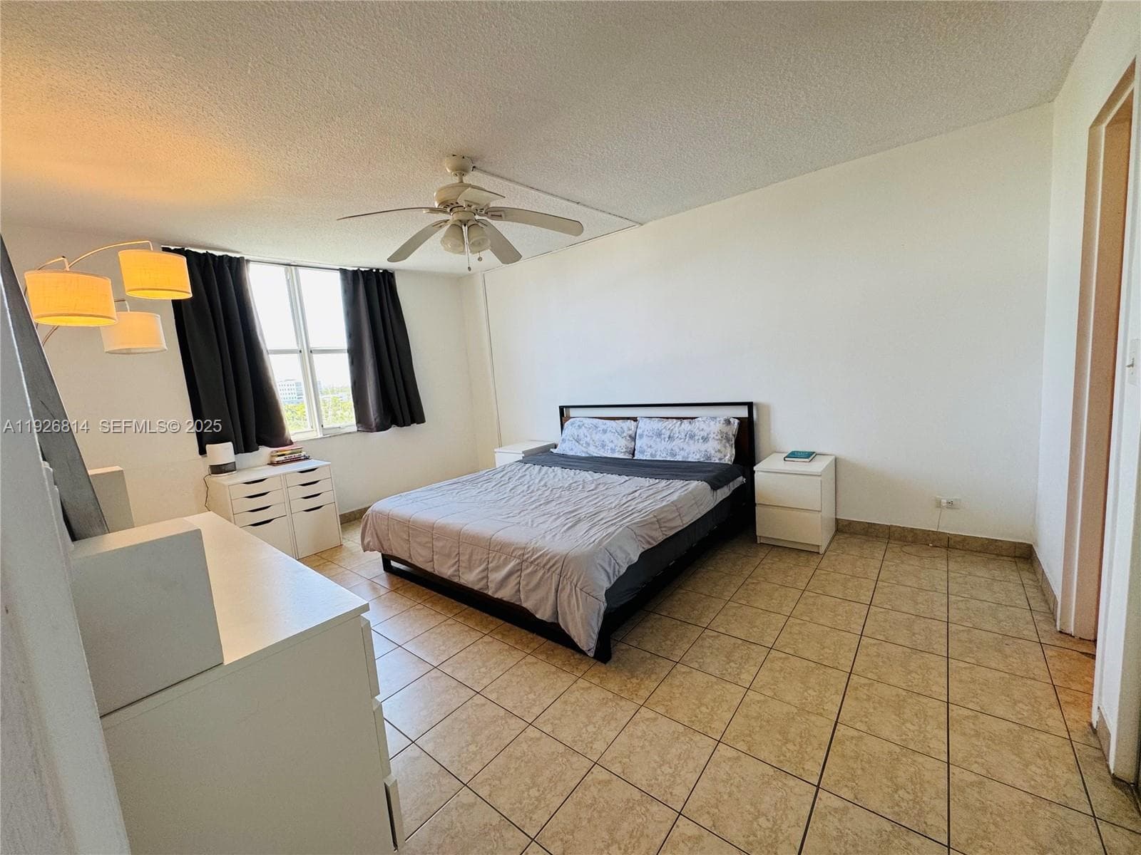 White House · #812 in North Miami Beach - Photo 18