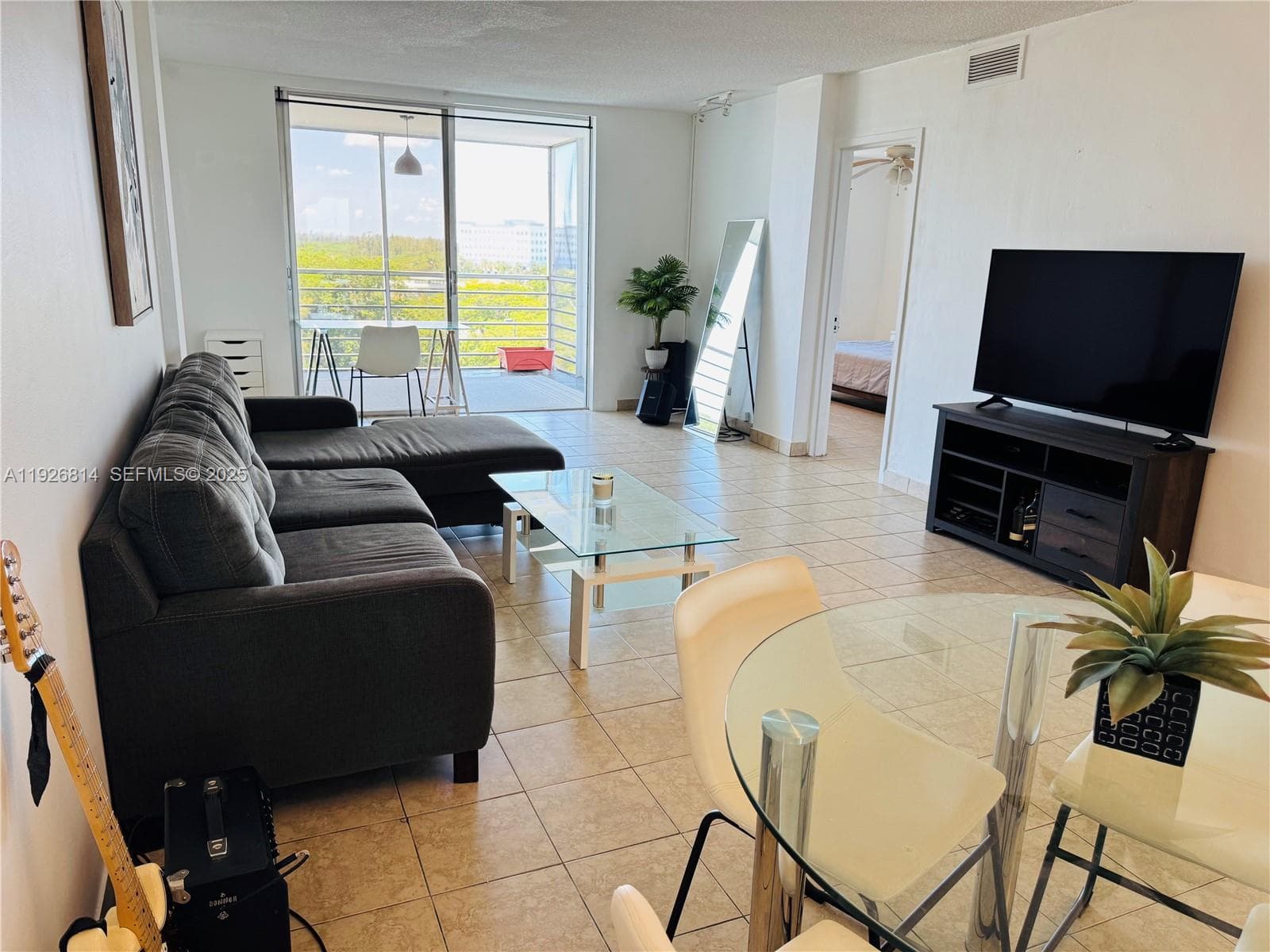 White House · #812 in North Miami Beach - Photo 15
