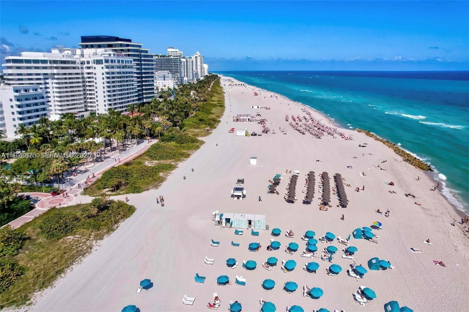 CARMEL VILLAS CONDO · #14 in Miami Beach - Photo 5