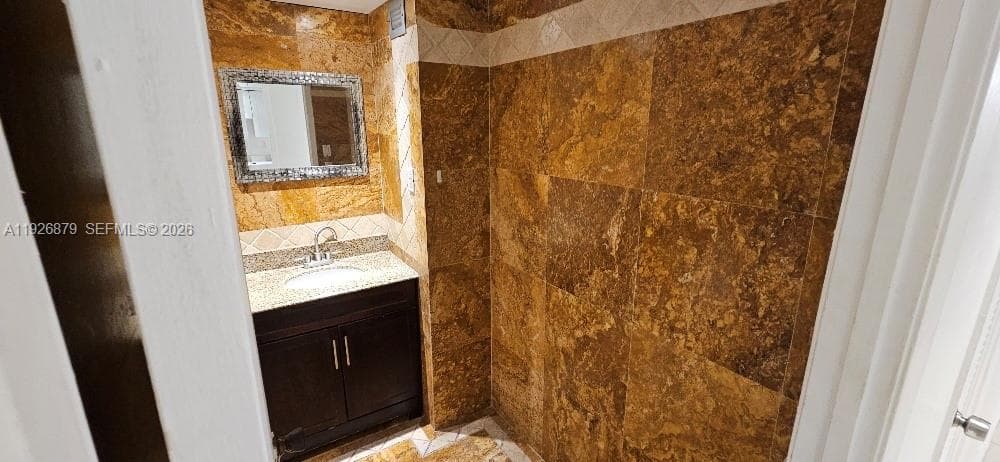 DEL PRADO MARINA · #303 in Aventura - Photo 11
