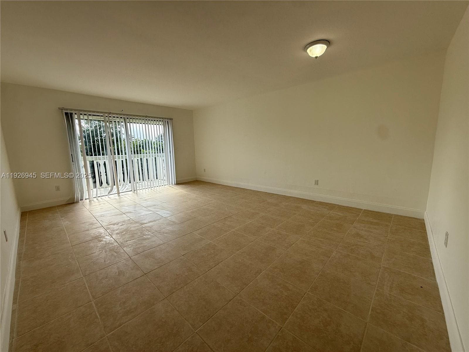 OLA CONDO · #D306 in Miami - Photo 2