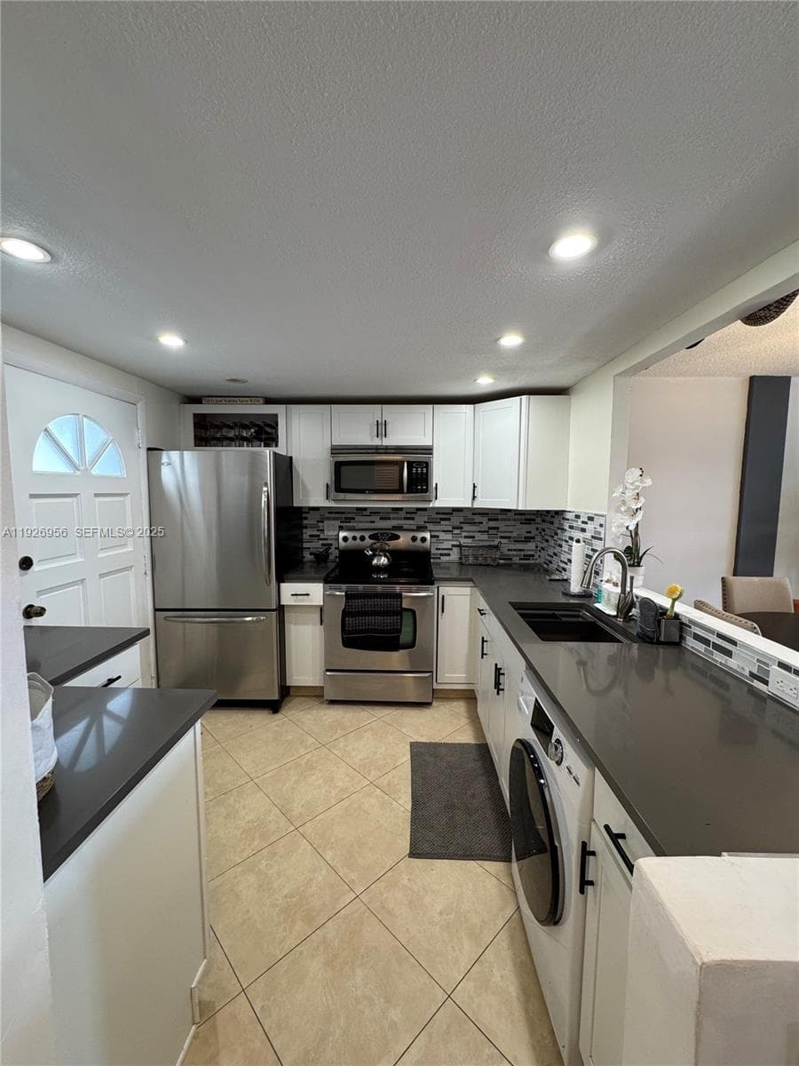 EDEN ISLES CONDO NO 5 · #302 in North Miami Beach - Photo 9