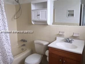 South Shore Yacht · #5 in Miami Beach - Photo 4
