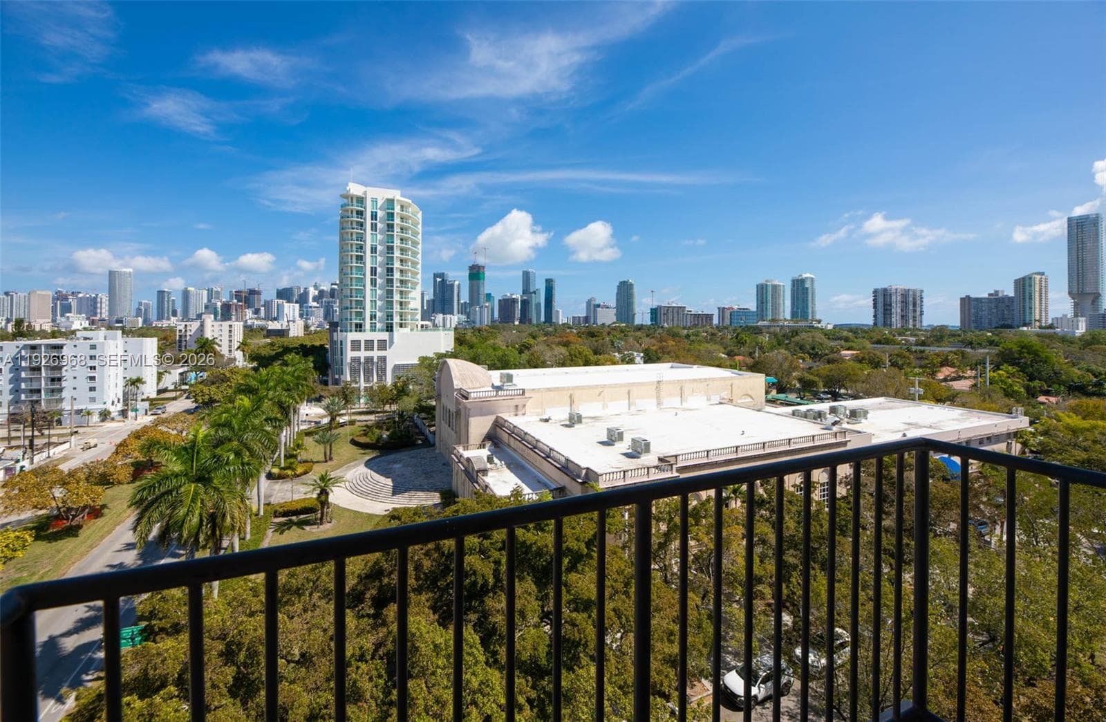 BRICKELL WAY CONDO · #703 in Miami - Photo 17