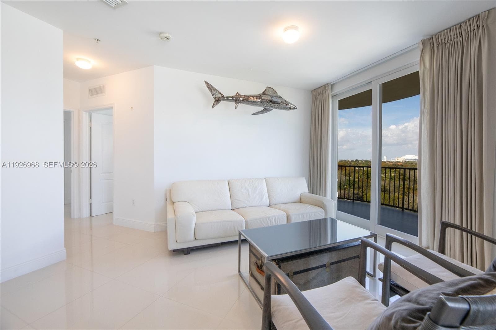BRICKELL WAY CONDO · #703 in Miami - Photo 1