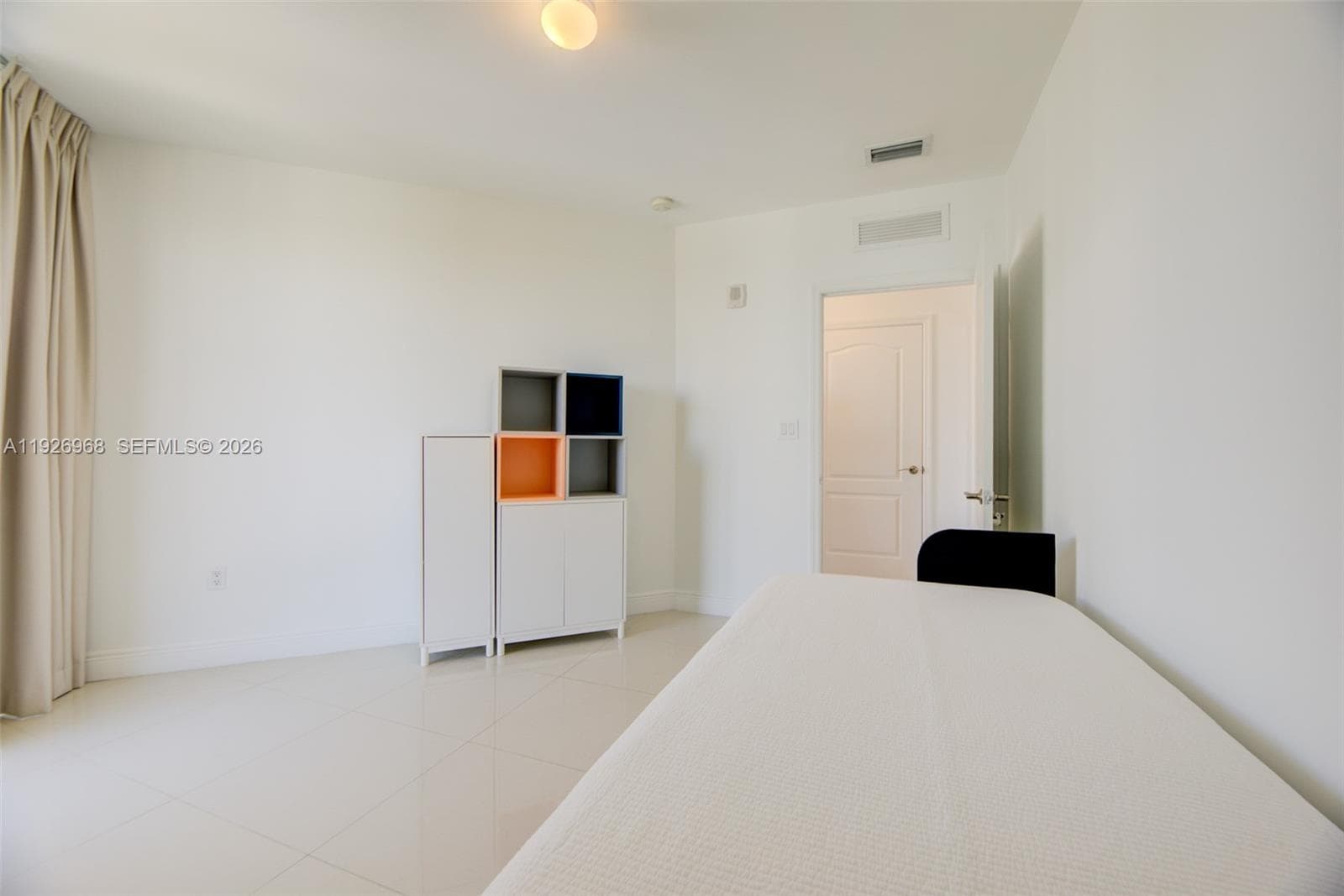 BRICKELL WAY CONDO · #703 in Miami - Photo 15