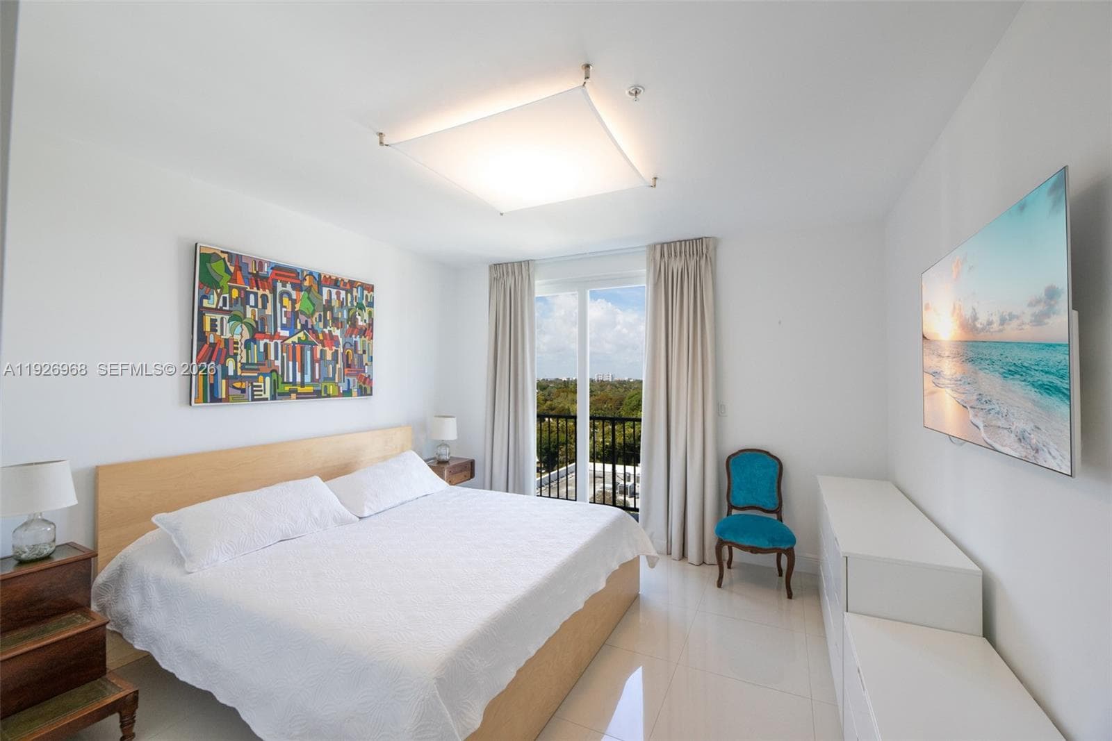 BRICKELL WAY CONDO · #703 in Miami - Photo 8