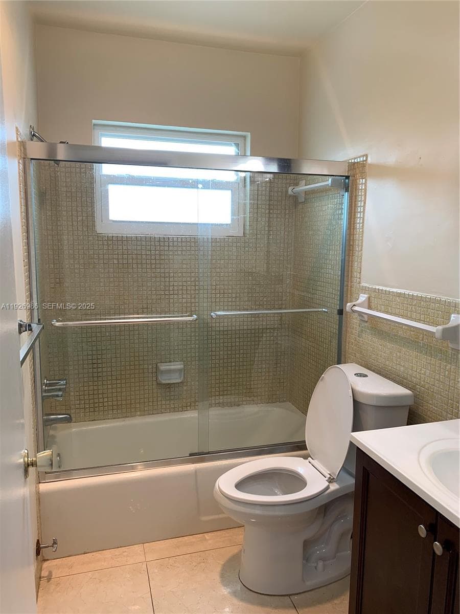 SEVENTEENTH GREEN CONDO · #204 in Hallandale Beach - Photo 13