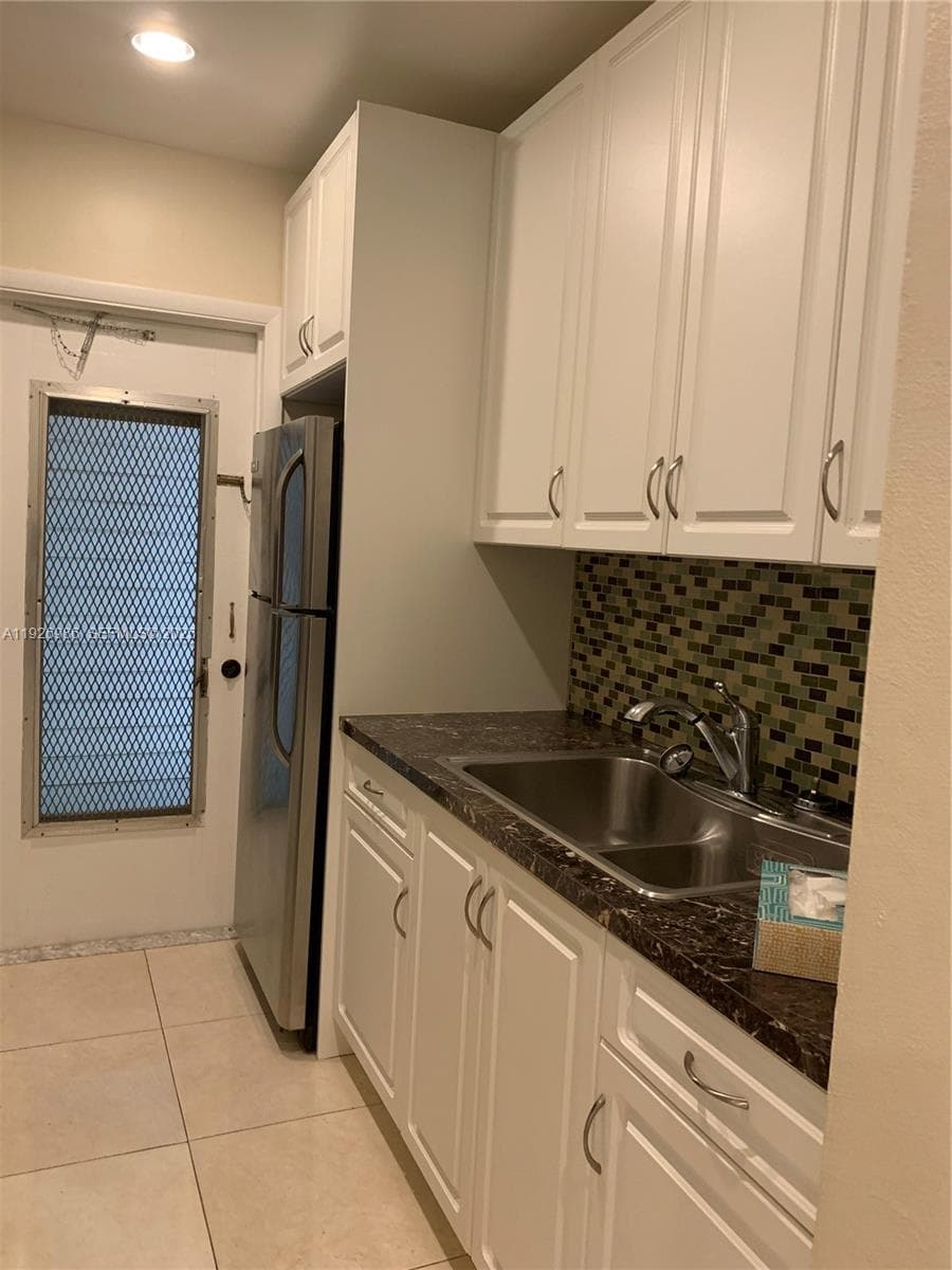 SEVENTEENTH GREEN CONDO · #204 in Hallandale Beach - Photo 16