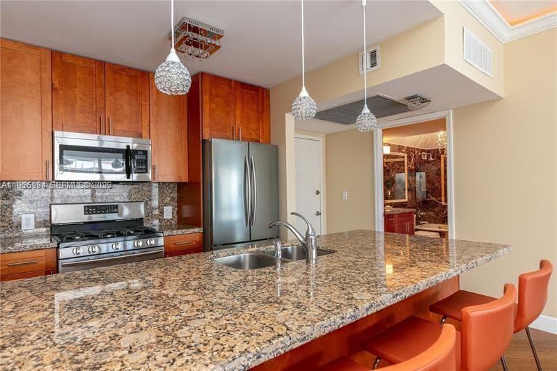 PARKER PLAZA CONDO ESTATE · #2225 in Hallandale Beach - Photo 12