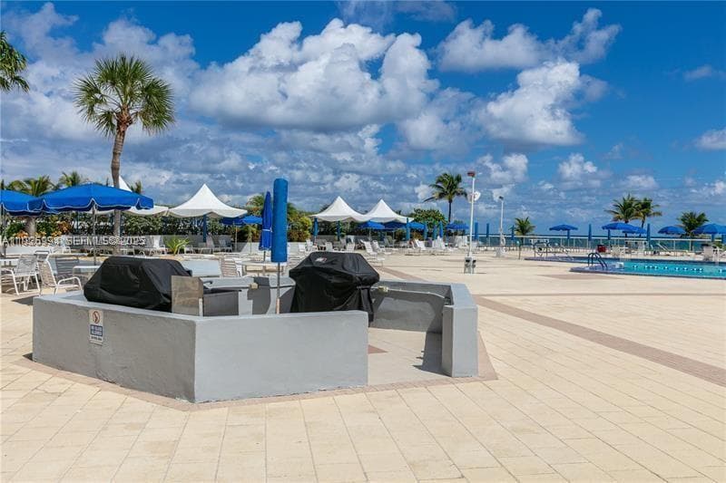 PARKER PLAZA CONDO ESTATE · #2225 in Hallandale Beach - Photo 26